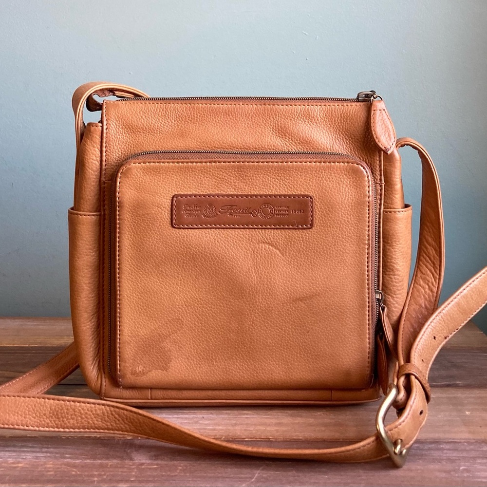 Vintage Fossil Leather Crossbody Bag - Picture 2 of 12